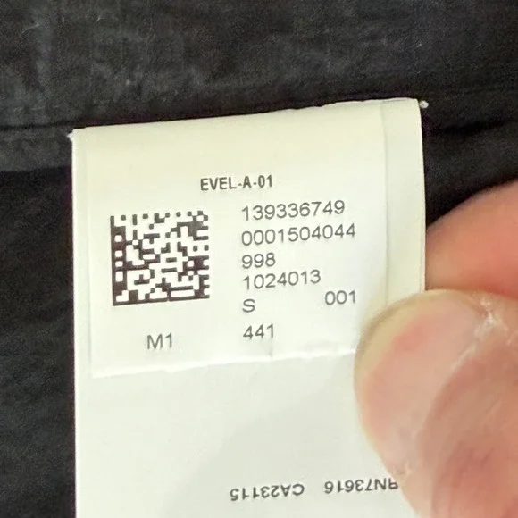 HUGO BOSS | Black Lightweight Nylon Shirt Jacket | Crinkle Texture | Size Small - Picture 10 of 10